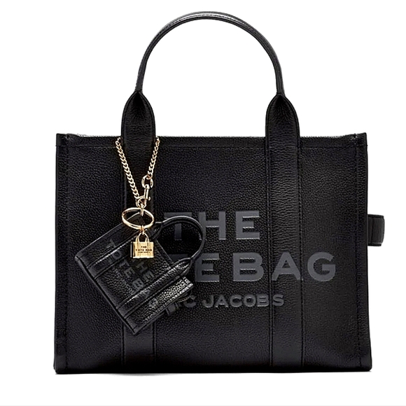 🆕️Marc Jacobs The Tote Bag Golden Charm With Dust Bag and Box NWT - Picture 4 of 8